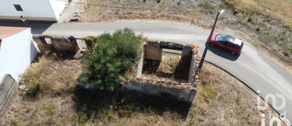 Casa de aldeia T0 em Azoia de Cima e Tremês de 200 m²