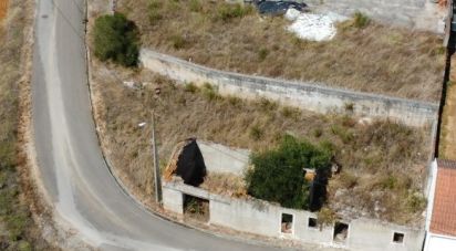 Casa de aldeia T0 em Azoia de Cima e Tremês de 200 m²