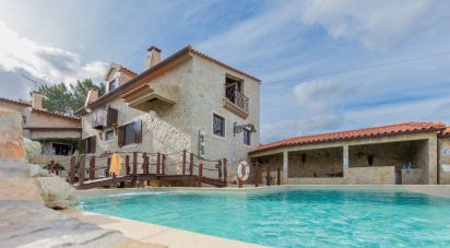 Country house T4 in Cadaval e Pêro Moniz of 381 m²