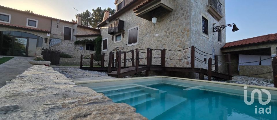 Country house T4 in Cadaval e Pêro Moniz of 381 m²