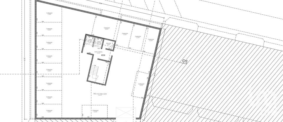 Apartamento T3 em Oliveira De Azeméis, Santiago De Riba-Ul, Ul, Macinhata Da Seixa E Madail de 167 m²