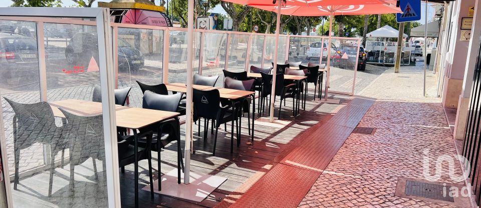 Restaurante em Almeirim de 337 m²