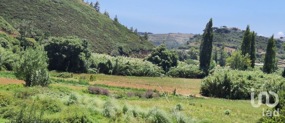 Terrain à Carvoeira de 2 188 m²