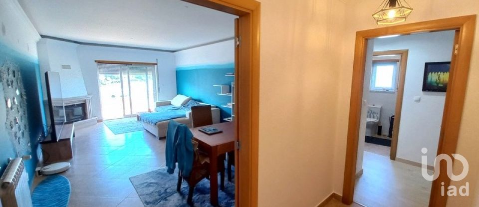 Appartement T2 à Carvoeira de 101 m²