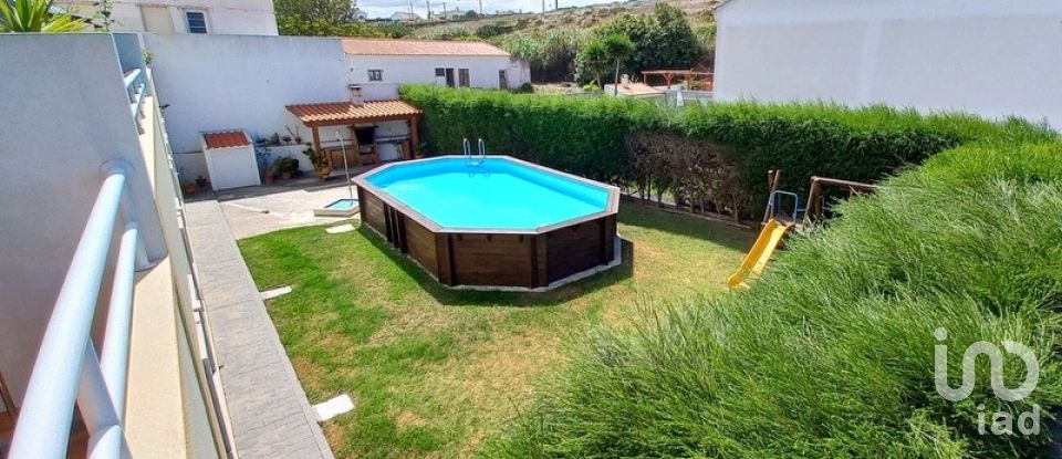 Apartment T2 in Carvoeira of 101 m²