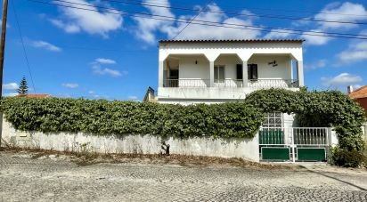 Casa de Cidade T3 em Quinta do Conde de 206 m²