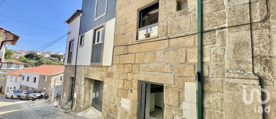 Maison de ville T2 à Vouzela e Paços de Vilharigues de 75 m²