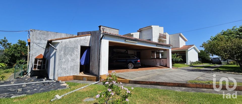 Casa tradicional T4 em Perre de 180 m²