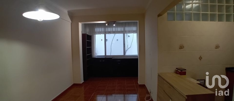 Appartement T2 à Benfica de 75 m²