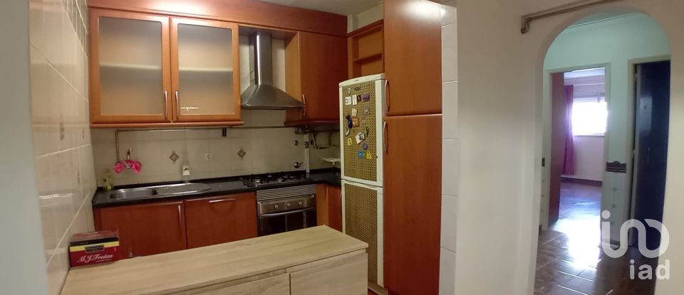 Apartamento T2 em Benfica de 75 m²