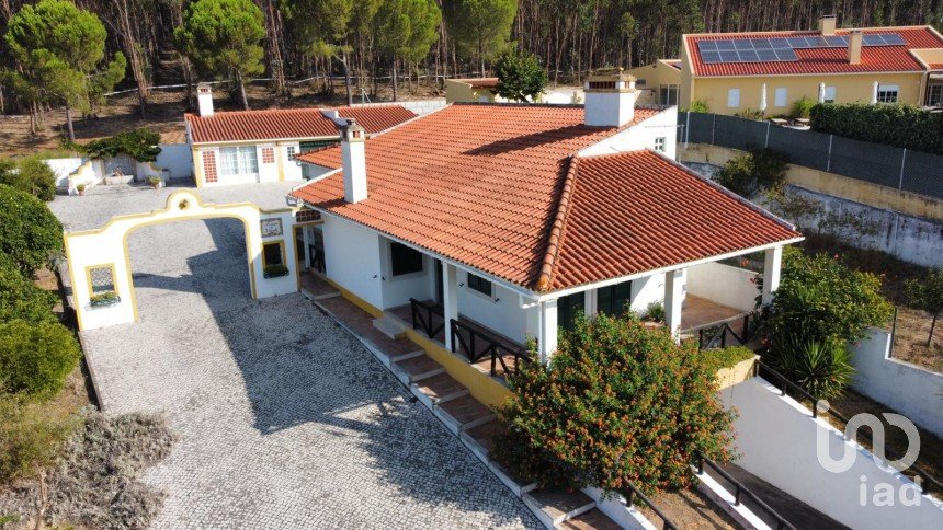 Casa / Villa T5 em Abrã de 154 m²