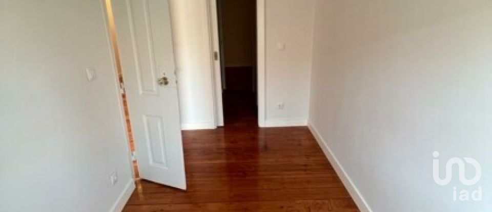 Appartement T2 à Alcântara de 70 m²