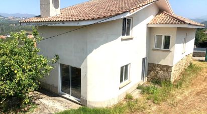 Maison T3 à Bela de 208 m²