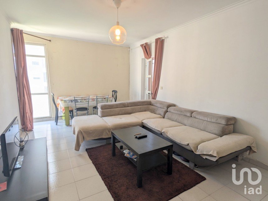 Apartamento T2 em Algueirão-Mem Martins de 78 m²