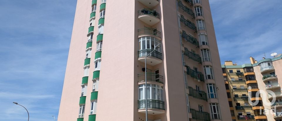 Apartamento T2 em Algueirão-Mem Martins de 78 m²