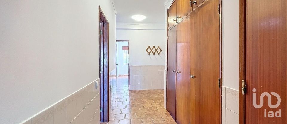 Appartement T2 à Baixa Da Banheira E Vale Da Amoreira de 81 m²