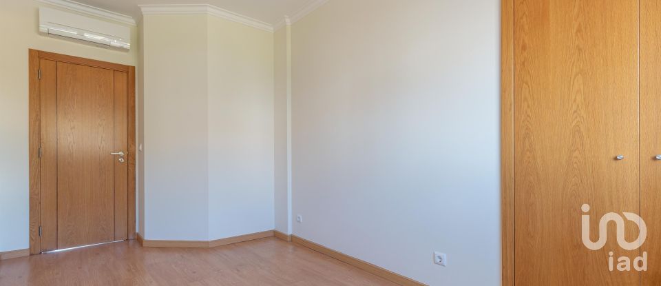 Appartement T2 à Santa Iria de Azoia, São João da Talha e Bobadela de 80 m²