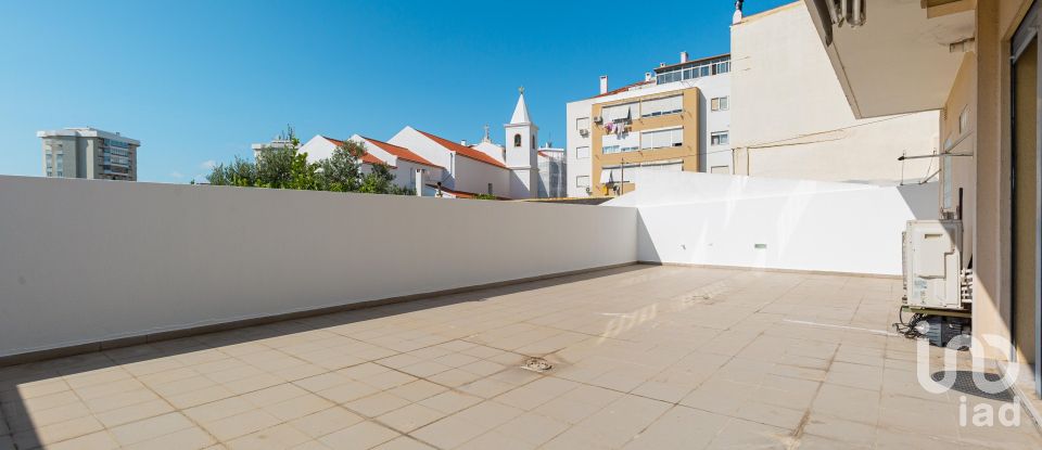 Apartamento T2 em Santa Iria de Azoia, São João da Talha e Bobadela de 80 m²