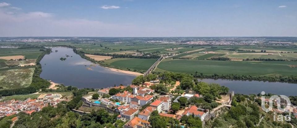 Ferme T7 à Santarém (Marvila), Santa Iria Da Ribeira De Santarém, Santarém (São Salvador) E Santarém (São Nicolau) de 1 811 m²