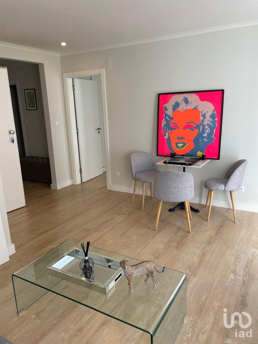 Appartement T2 à Misericórdia de 74 m²