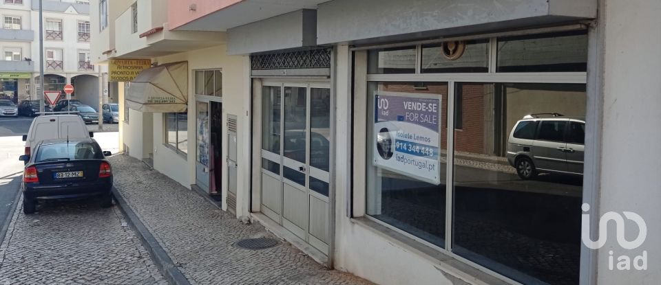 Shop / premises commercial in Cadaval e Pêro Moniz of 142 m²