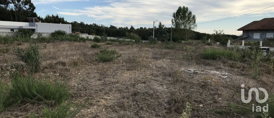 Terrain à bâtir à Ovar, São João, Arada e São Vicente de Pereira Jusã de 2 680 m²