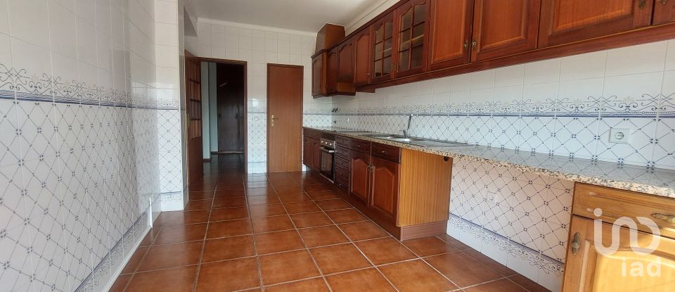 Apartamento T3 em Calvaria de Cima de 110 m²