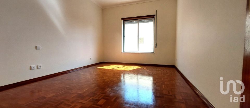 Apartamento T3 em Calvaria de Cima de 110 m²