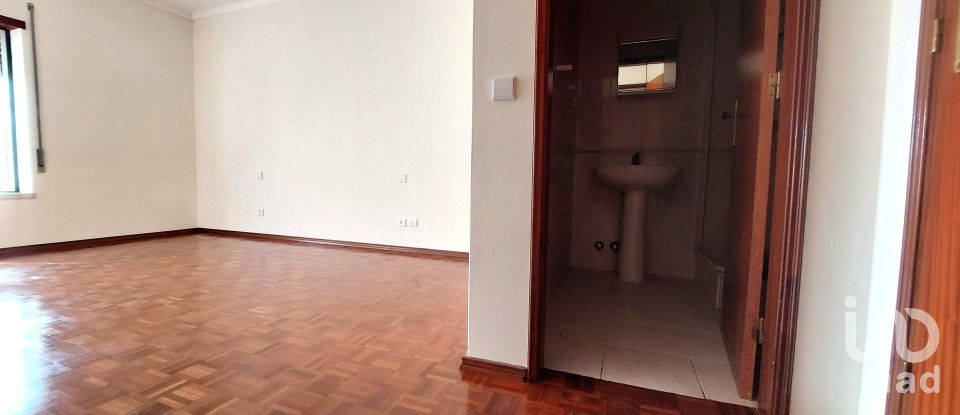 Apartamento T3 em Calvaria de Cima de 110 m²