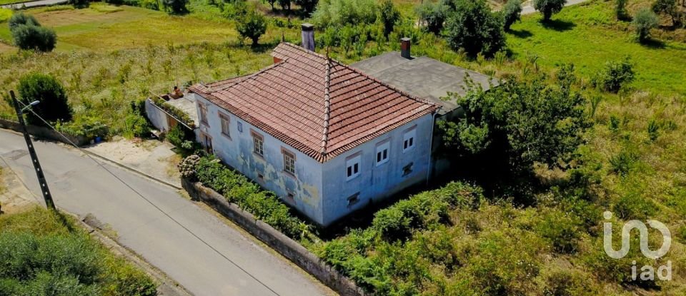 Maison de campagne T3 à Arrifana de 160 m²