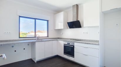 Apartamento T2 em Pardilhó de 63 m²