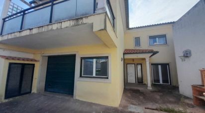 Gîte T4 à Carapinheira de 209 m²