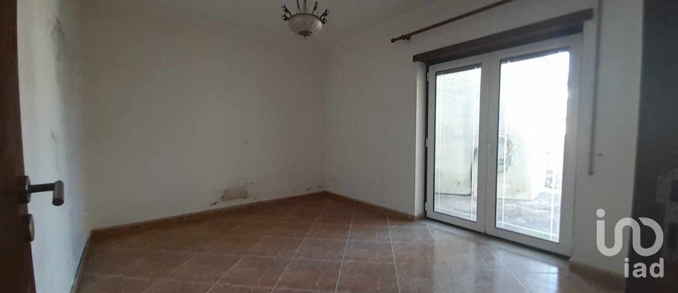 Casa T4 em Carapinheira de 209 m²