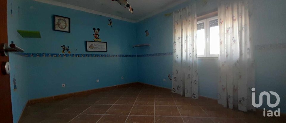 Casa T4 em Carapinheira de 209 m²