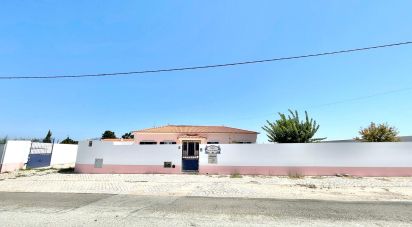 Casa T5 em Almeirim de 397 m²