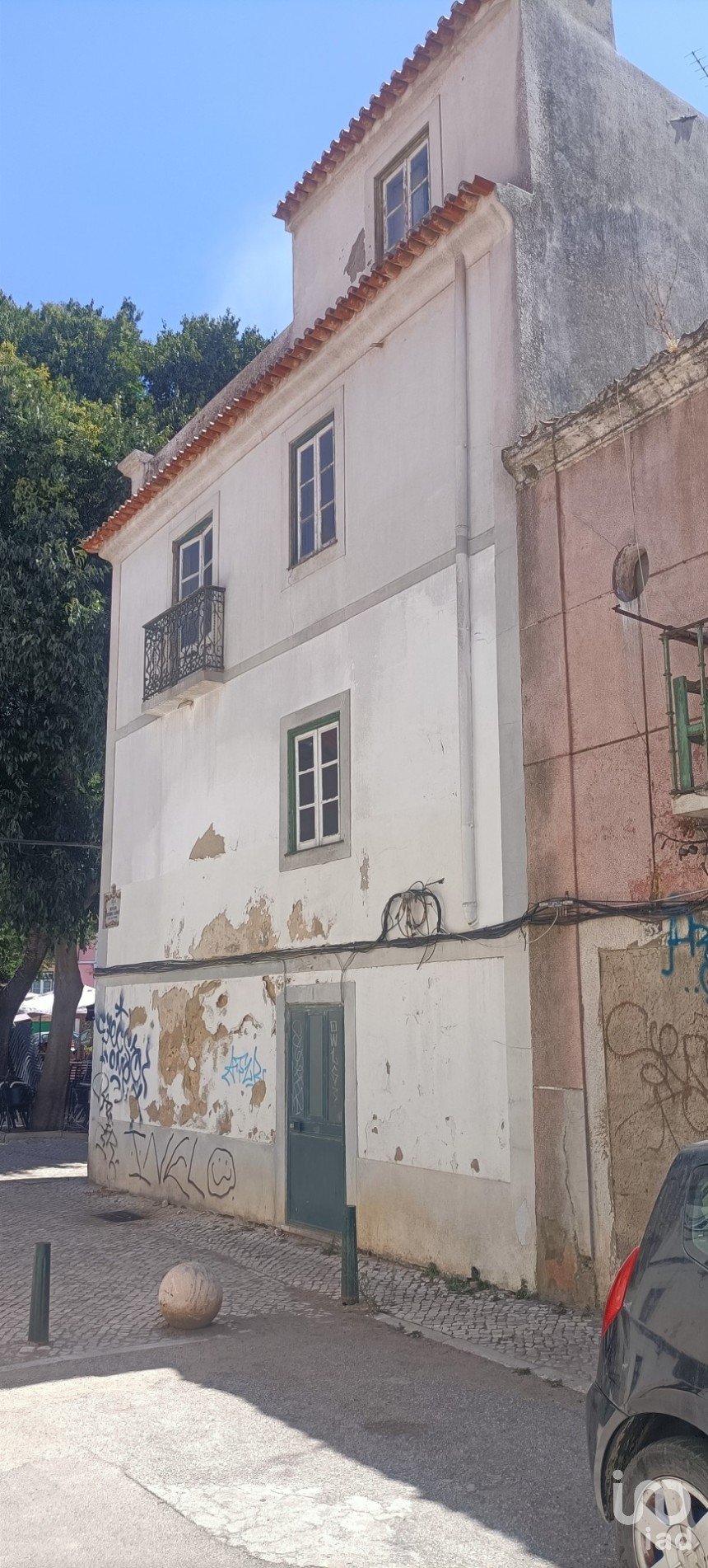 Block of flats in Setúbal (São Julião, Nossa Senhora da Anunciada e Santa Maria da Graça) of 350 m²