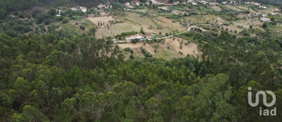 Terreno em Santiago e São Simão de Litém e Albergaria dos Doze de 840 m²