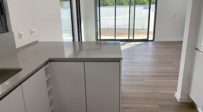 Maison traditionnelle T4 à Amora de 174 m²