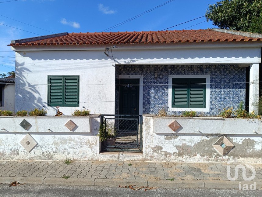 Casa tradicional T4 em Glória do Ribatejo e Granho de 60 m²