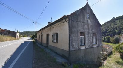 Casa tradicional T4 em São Miguel, Santa Eufémia e Rabaçal de 355 m²