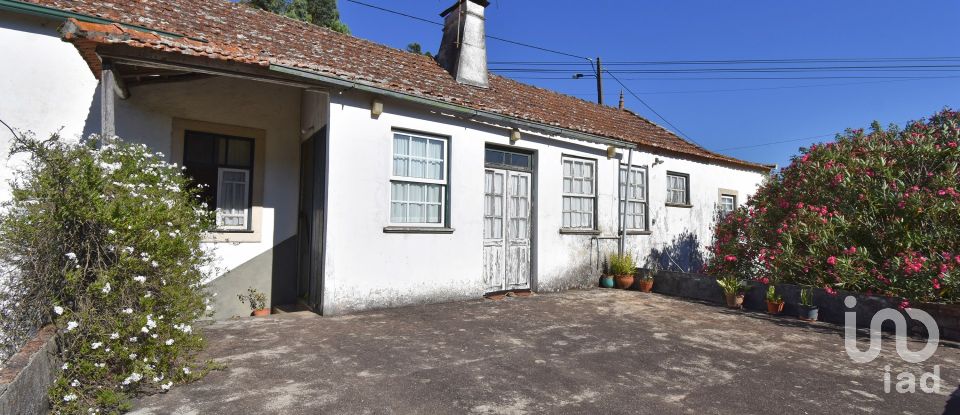 Maison traditionnelle T4 à São Miguel, Santa Eufémia e Rabaçal de 355 m²