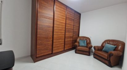 Apartamento T3 em Quelfes de 120 m²