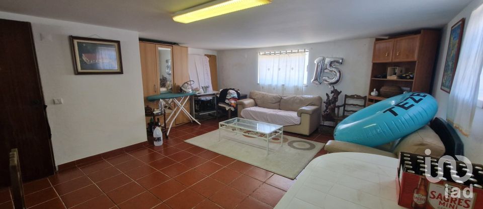 Casa / Villa T4 em Lamas e Cercal de 315 m²