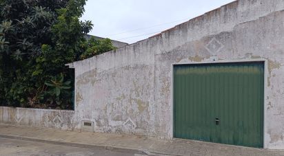 Casa tradicional T4 em Glória do Ribatejo e Granho de 60 m²