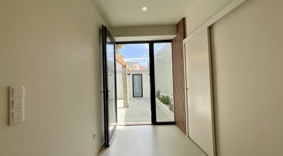 Casa T3 em Arcozelo de 186 m²