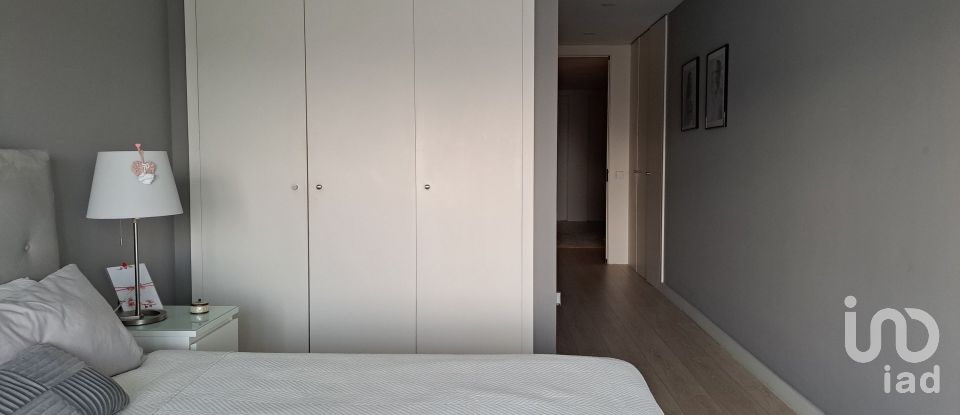 Appartement T2 à Santa Marinha E São Pedro Da Afurada de 112 m²