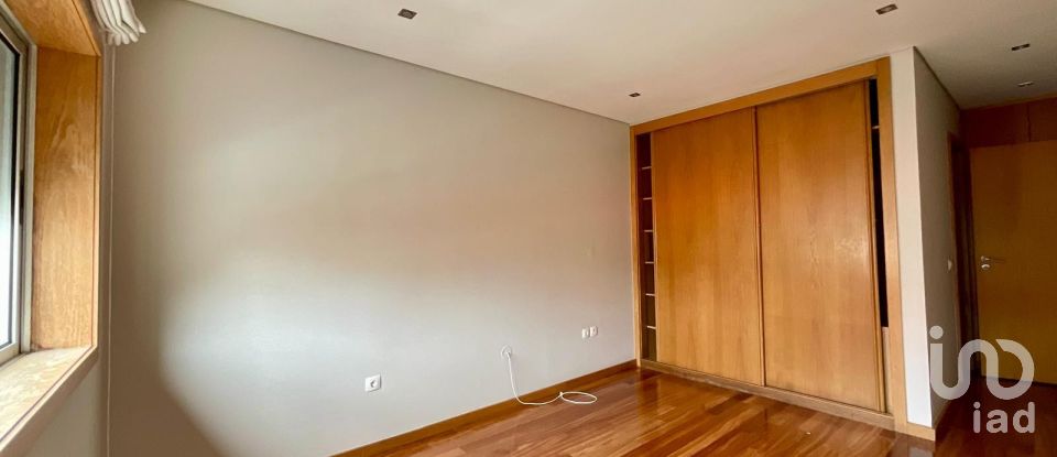 Appartement T3 à Espinho de 140 m²