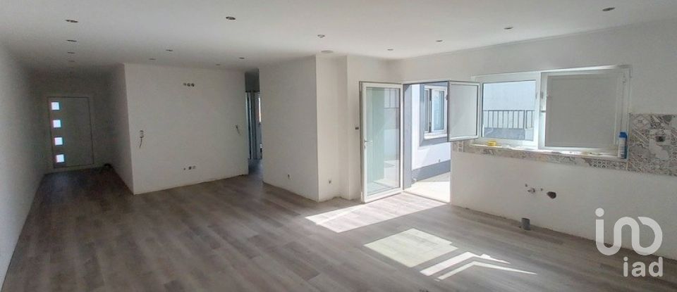 Maison T3 à Abrigada e Cabanas de Torres de 103 m²