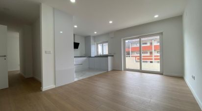 Apartment T3 in Barcelos, Vila Boa e Vila Frescainha (São Martinho e São Pedro) of 105 m²