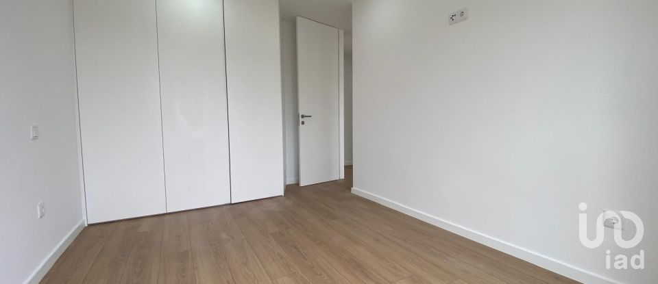 Apartamento T3 em Barcelos, Vila Boa e Vila Frescainha (São Martinho e São Pedro) de 105 m²